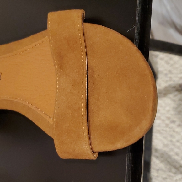 Brown sandals - Picture 8 of 13